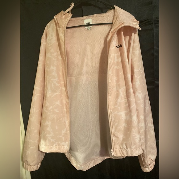 Vans Jackets & Blazers - Vans Light Pink Windbreaker